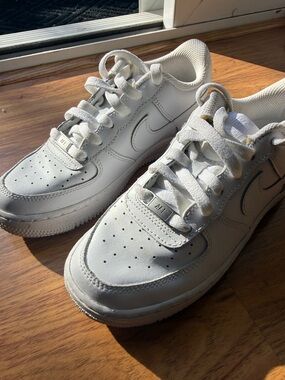 Nike Air Force 1s. Boys Youth 4